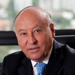 L. Enrique García
