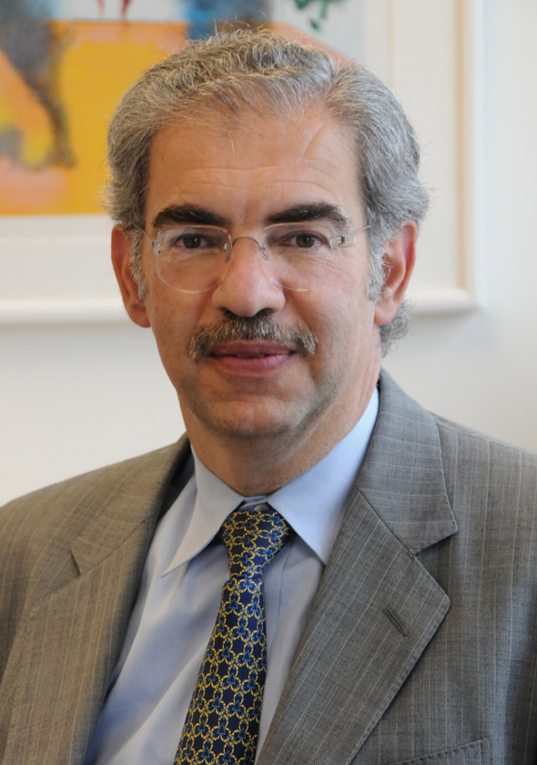 Santiago Levy