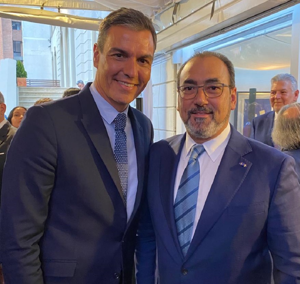 CAF: aliado del sector público y privado de Colombia y España