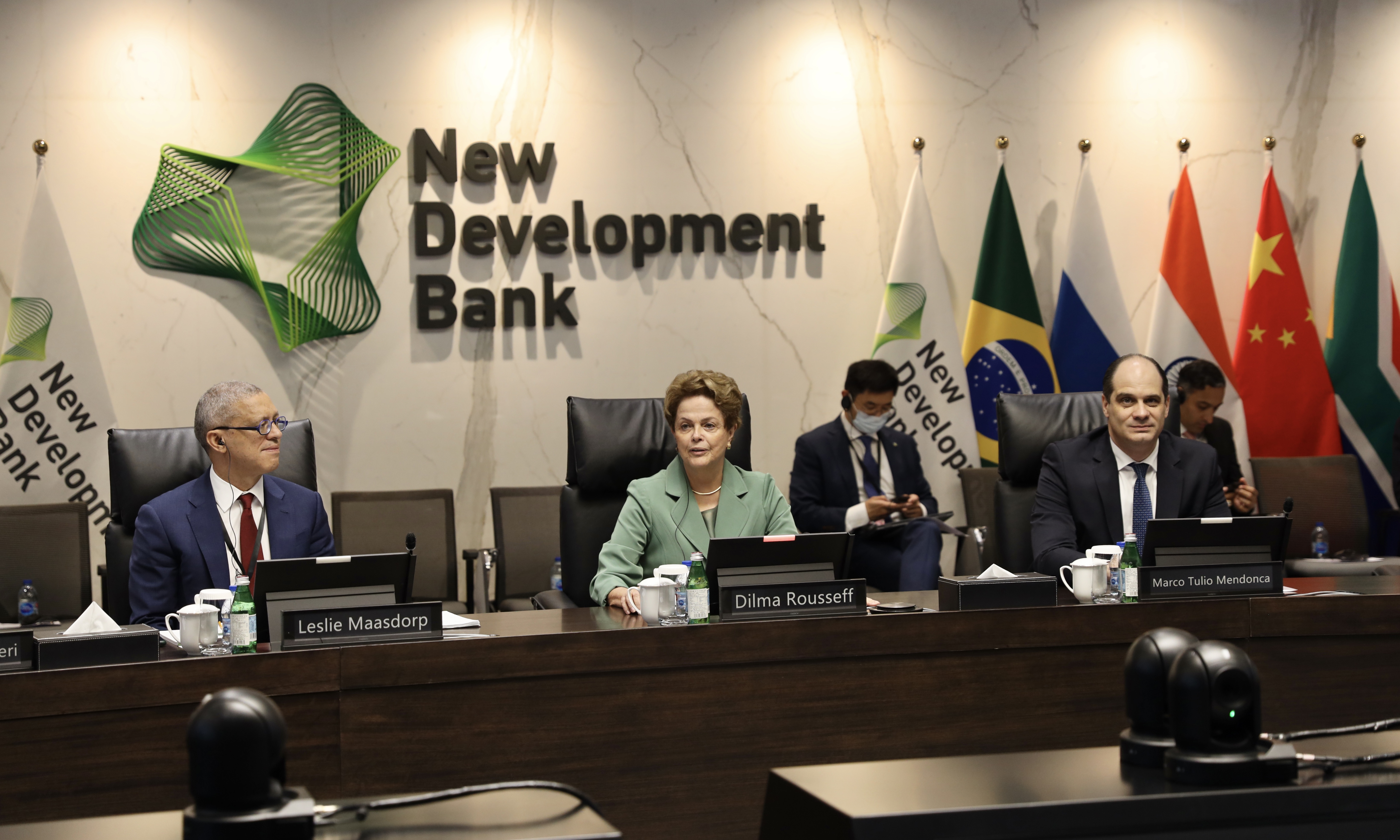 Caf e NDB fortalecerão sua presença na América Latina e no Caribe