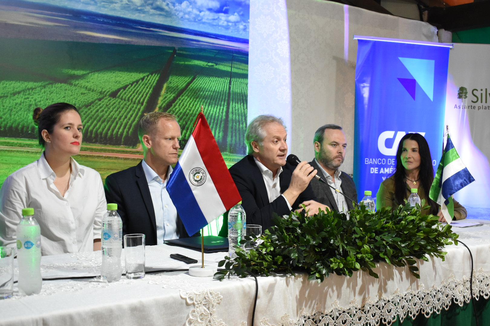 CAF investe 15 milhões de dólares em Fundo Florestal do Paraguai