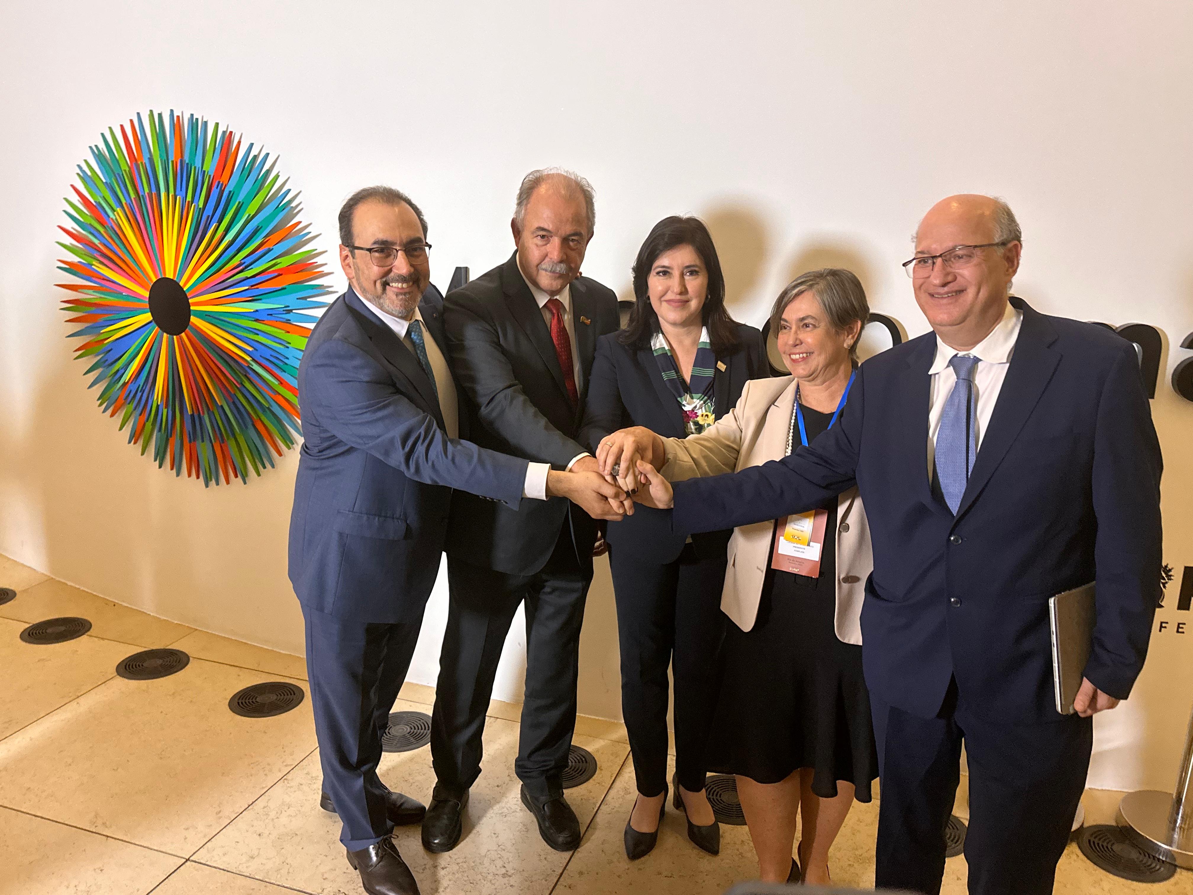 CAF impulsa rutas de integración en Sudamérica con USD 10.000 millones