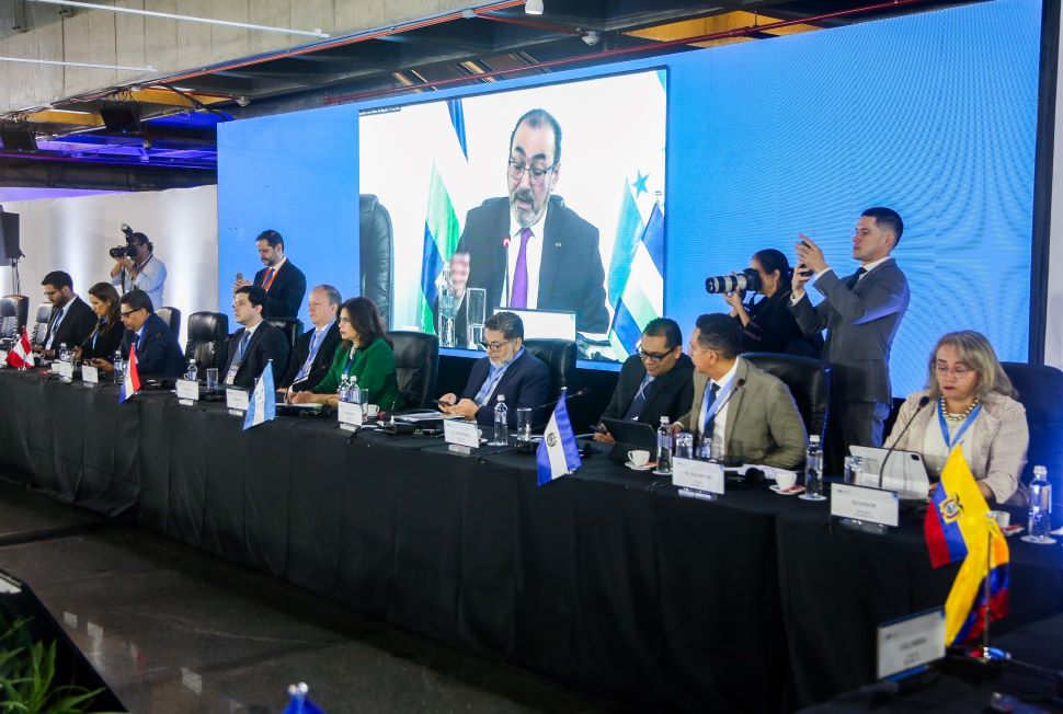 CAF aprueba préstamo A/B para el Banco Sicredi