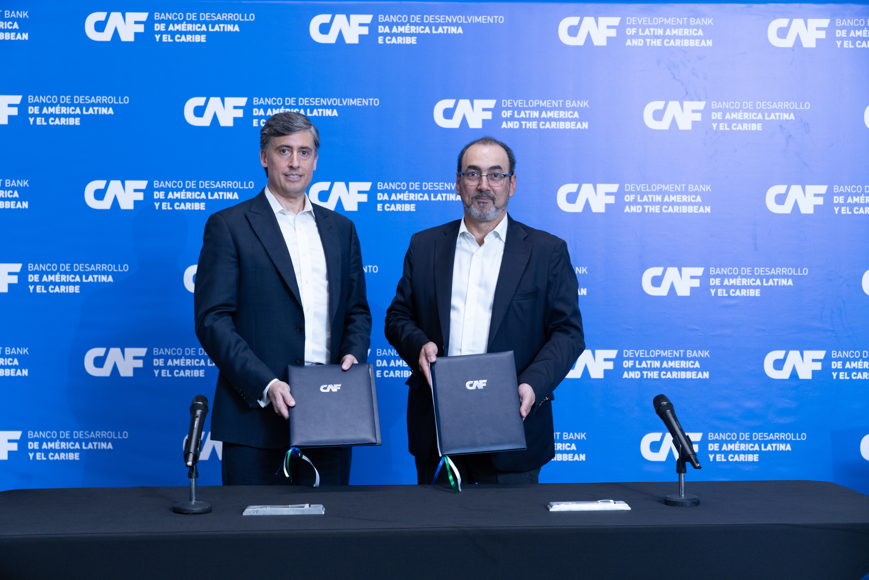 CAF e Microsoft assinam MOU para crescimento regional