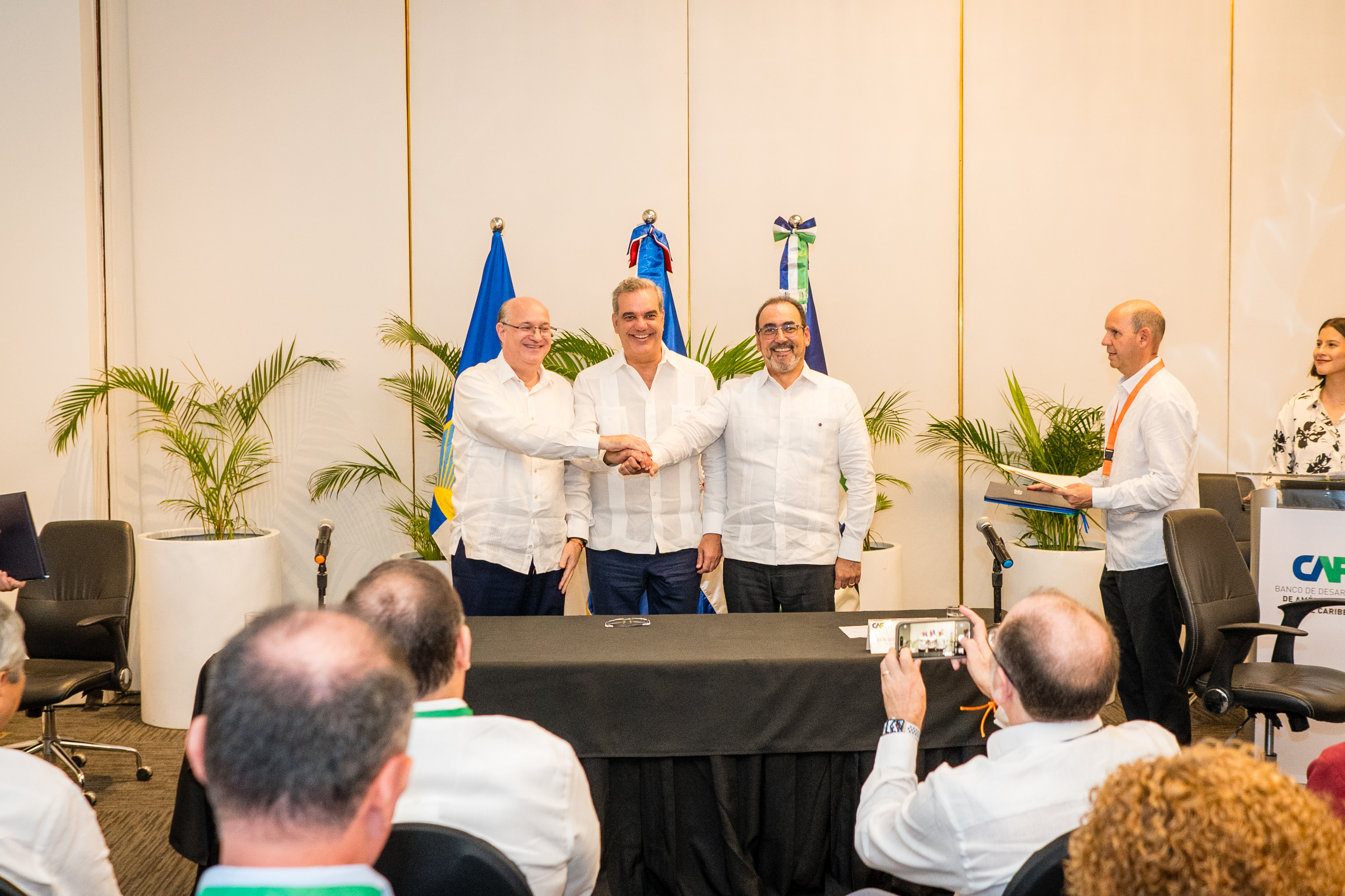 The IDB and CAF to work together in key priorities