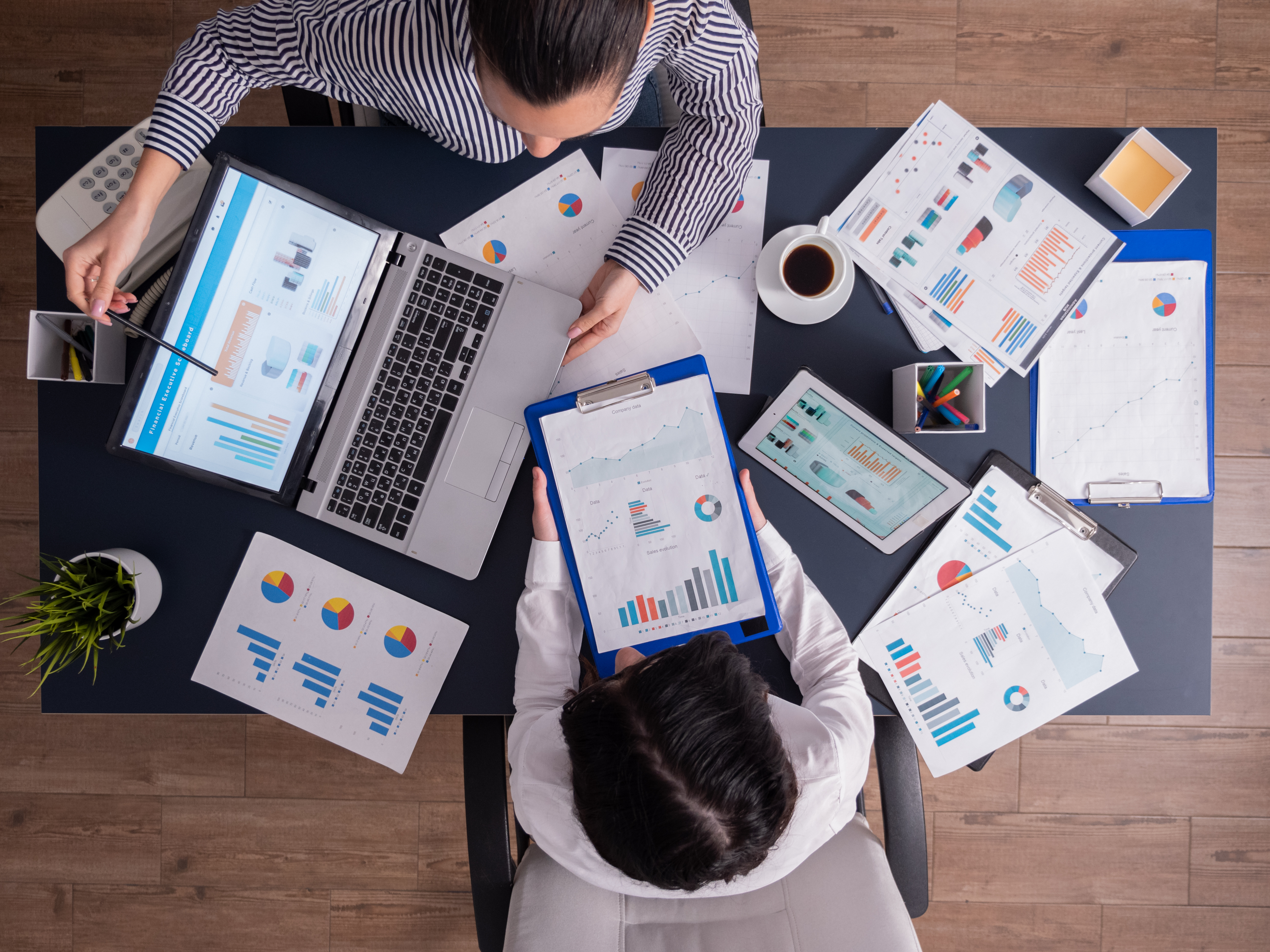 CAF, Microsoft y Eidos Global: curso para mujeres en Marketing Digital